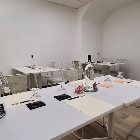 Hotel Atrachjata Aleria (Corsica)