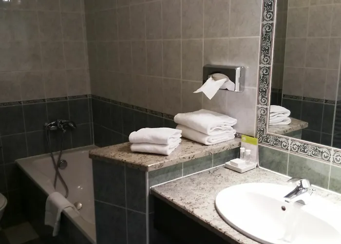 Atrachjata Hotel 3*