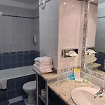 Atrachjata Hotel 3*