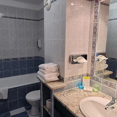 Atrachjata Hotel 3*