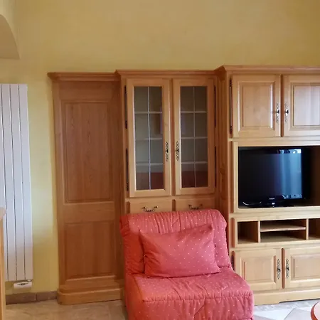 Atrachjata Hotel