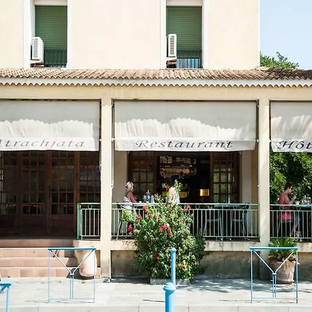 Hotel Atrachjata