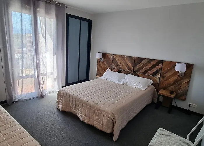 Atrachjata Hotel Aléria